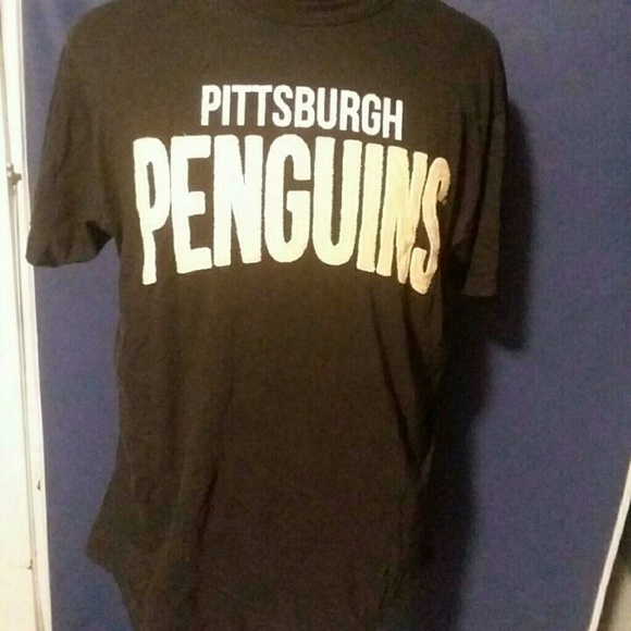 Pittsburgh Penguins Shirt - Picture 2 of 3